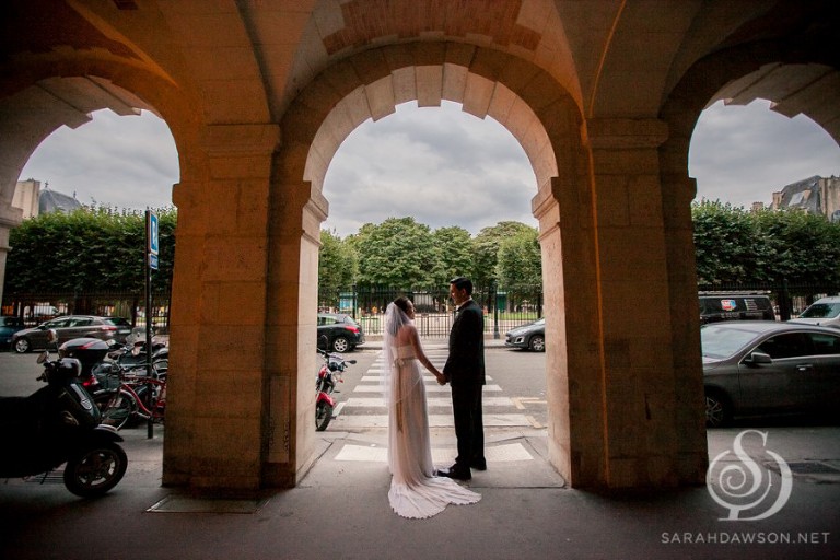 montmartre mariage a paris place des vosges sarah dawson photographe-13
