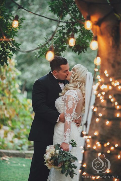 dylan-and-marissa-red-barn-wedding-sarah-dawson-photography00981