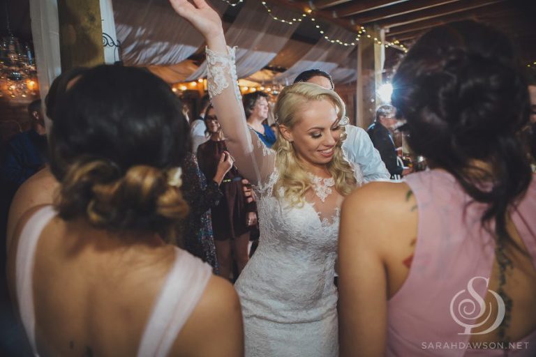 dylan-and-marissa-red-barn-wedding-sarah-dawson-photography00991