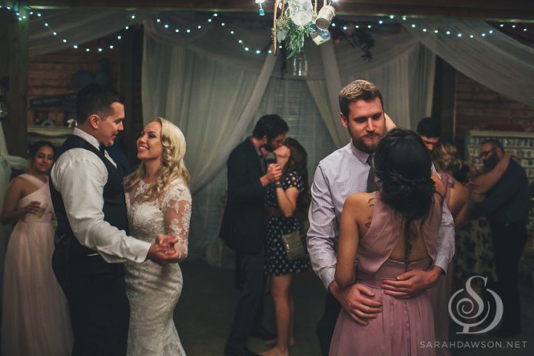 dylan-and-marissa-red-barn-wedding-sarah-dawson-photography00995