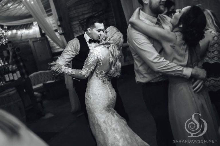 dylan-and-marissa-red-barn-wedding-sarah-dawson-photography00997